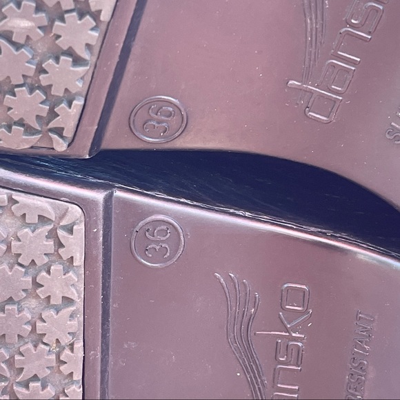 DANSKO XP Black Tooled Leather Cogs Size 36, US 5.5-6 - Picture 6 of 7